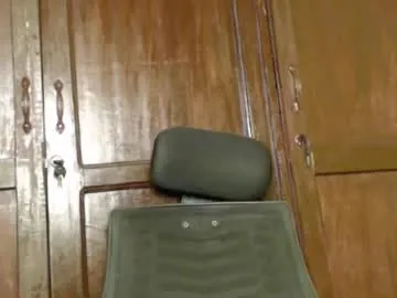 ashkhan22111 – webcam model profile photo Image 16