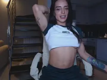 MiaRosey – webcam model profile photo Image 7