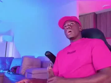 slimthickdesi – webcam model profile photo Image 8