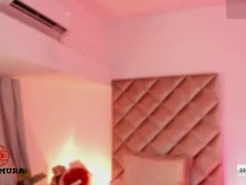 CarolineCouls – webcam model profile photo Image 12