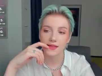 tvycas7 – webcam model profile photo Image 4