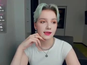 tvycas7 – webcam model profile photo Image 6