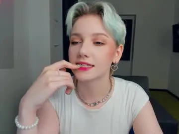 tvycas7 – webcam model profile photo Image 7