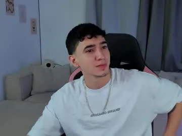 rtsmitty – webcam model profile photo Image 3