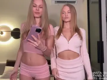 fogbunny – webcam model profile photo Image 15