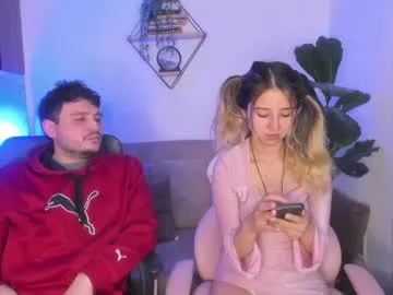 ria_fun – webcam model profile photo Image 15