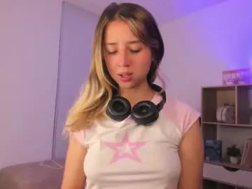 ria_fun – webcam model profile photo Image 6