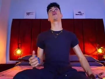 useitorlossit – webcam model profile photo Image 6