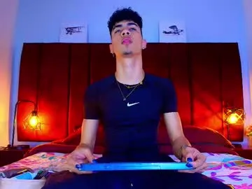 useitorlossit – webcam model profile photo Image 7