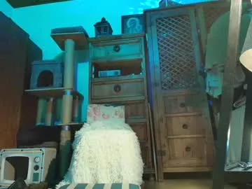 daani_hott – webcam model profile photo Image 3