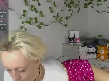 tvycas7 – webcam model profile photo Image 5