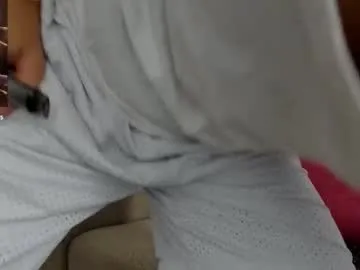 puneripiya – webcam model profile photo Image 4