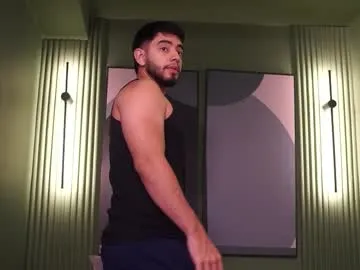 CarolinePrescott – webcam model profile photo Image 3