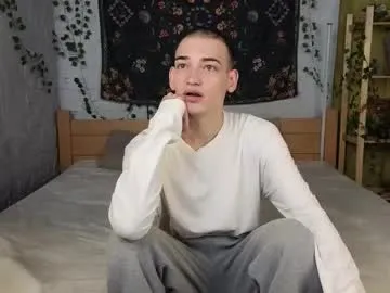 pureannuals – webcam model profile photo Image 12