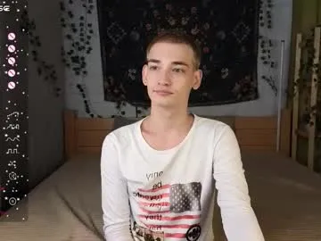 pureannuals – webcam model profile photo Image 16