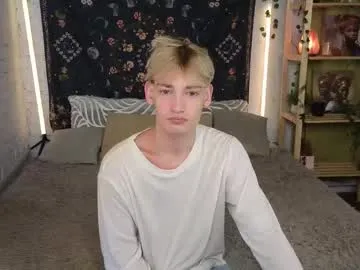 pureannuals – webcam model profile photo Image 2