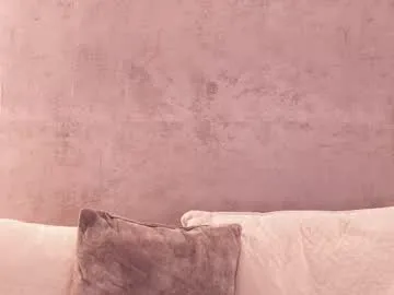 mae_nathan – webcam model profile photo Image 14