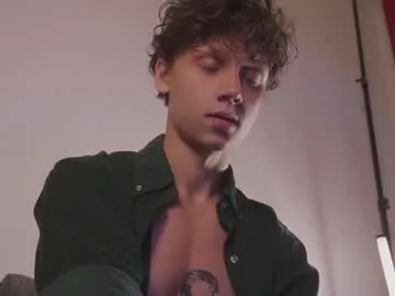 yournewkink12 – webcam model profile photo Image 10