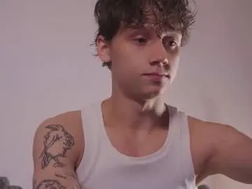 yournewkink12 – webcam model profile photo Image 11