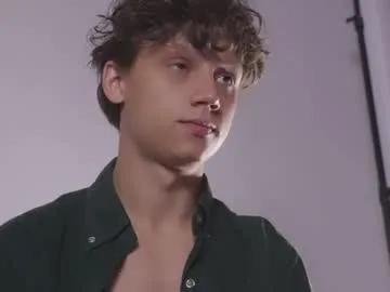 yournewkink12 – webcam model profile photo Image 16