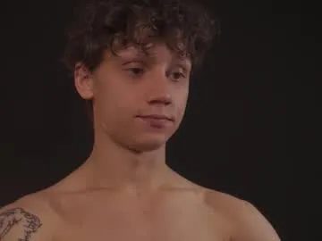 yournewkink12 – webcam model profile photo Image 3