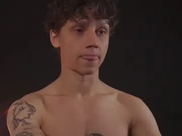 yournewkink12 – webcam model profile photo Image 4