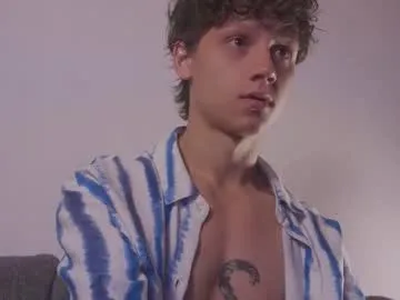 yournewkink12 – webcam model profile photo Image 8