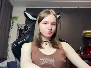 keranimaralaa33409304290 – webcam model profile photo Image 16