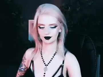 GabyCastellanos – webcam model profile photo Image 5