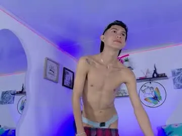 yournewkink12 – webcam model profile photo Image 13