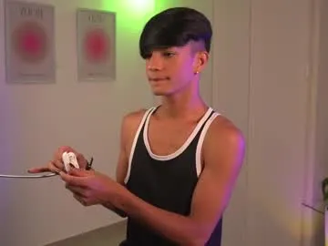 iamsomeone1234 – webcam model profile photo Image 2