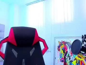 EmiliaWalker – webcam model profile photo Image 3