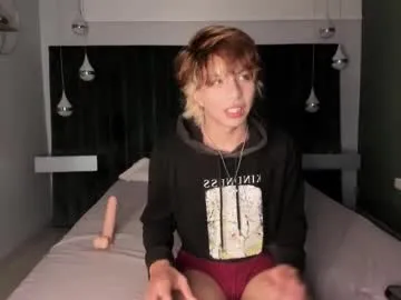 delilah_blazee – webcam model profile photo Image 4