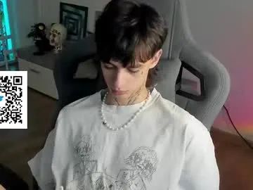 emilywarren296 – webcam model profile photo Image 2