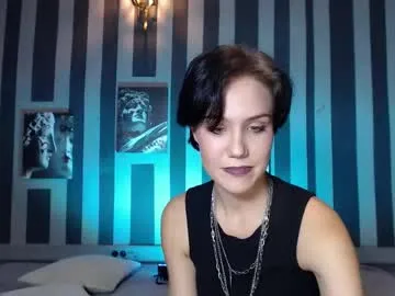 onaloon – webcam model profile photo