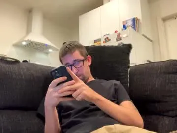 midwestlovers1990 – webcam model profile photo Image 7