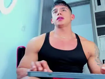 yournewkink12 – webcam model profile photo Image 6