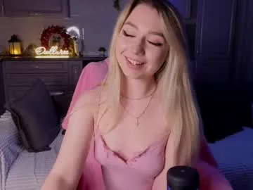 ElizaRoberts – webcam model profile photo Image 2