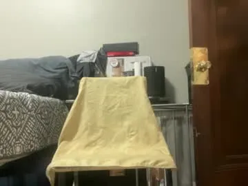 pureannuals – webcam model profile photo Image 18