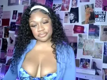 EmmaCorrtez – webcam model profile photo Image 2