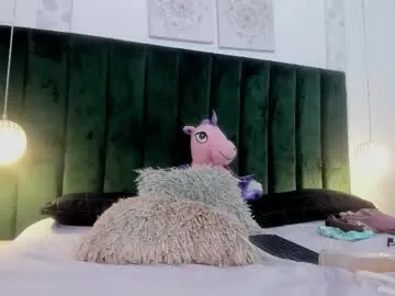 VickyBaez – webcam model profile photo Image 12