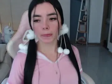 golden_alinee – webcam model profile photo Image 9