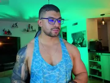 emilywarren296 – webcam model profile photo Image 12