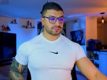 emilywarren296 – webcam model profile photo Image 13