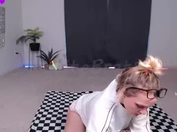 indiandesiguys2023 – webcam model profile photo Image 11