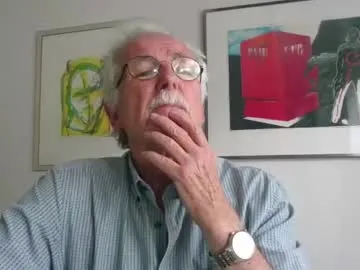 Olivia – webcam model profile photo Image 4