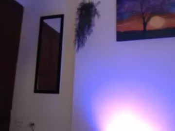 monicaflower – webcam model profile photo Image 12