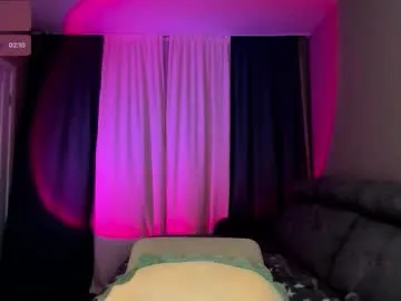 monicaflower – webcam model profile photo Image 4