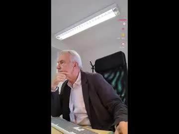 EmiliaWalker – webcam model profile photo Image 14