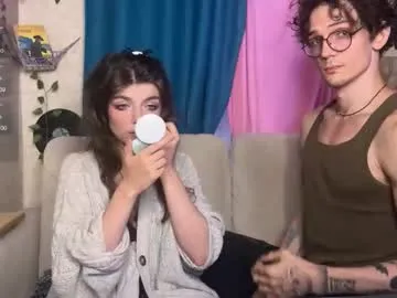 Demi – webcam model profile photo Image 16